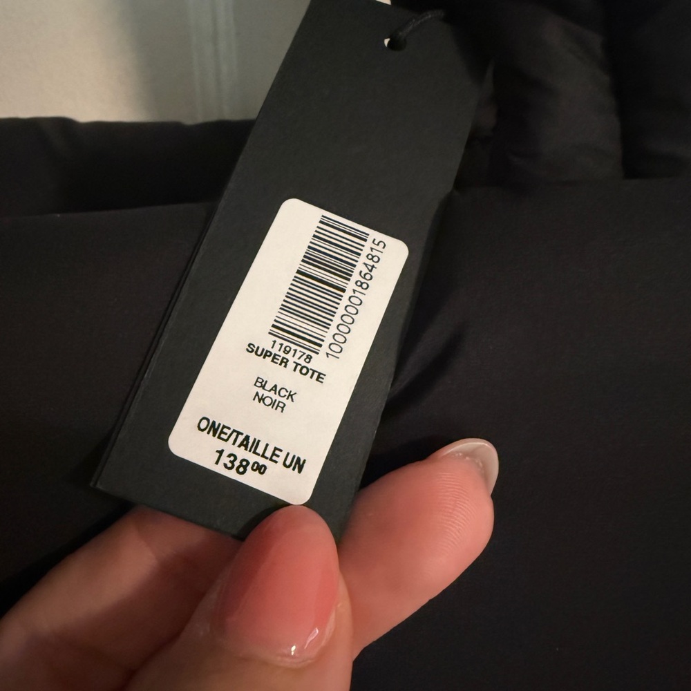 Aritzia Super Puff Large Tote Bag - Picture 4 of 5